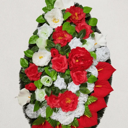Ритуальный венок на похороны красно-белый 110 см